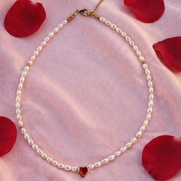 Parisian Crystal Heart Pearl Necklace