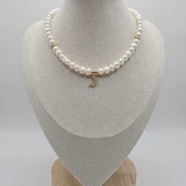 The Radiant Moon Pearl Necklace